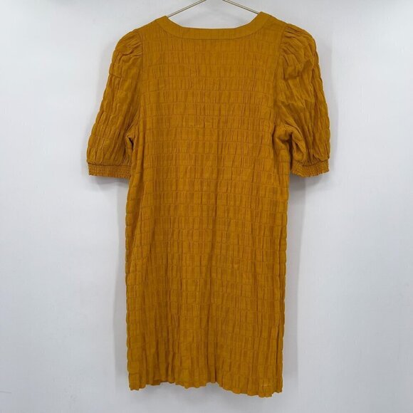 BB Dakota By Steve Madden Sun Flower Mini Dress NWT - Picture 3 of 10